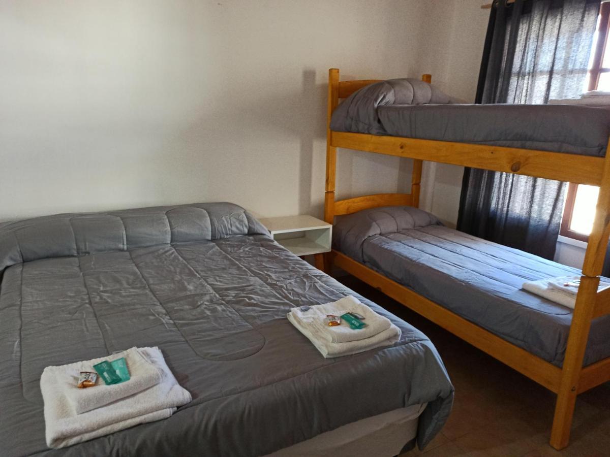 El Faro Hostel Puerto Madryn Extérieur photo