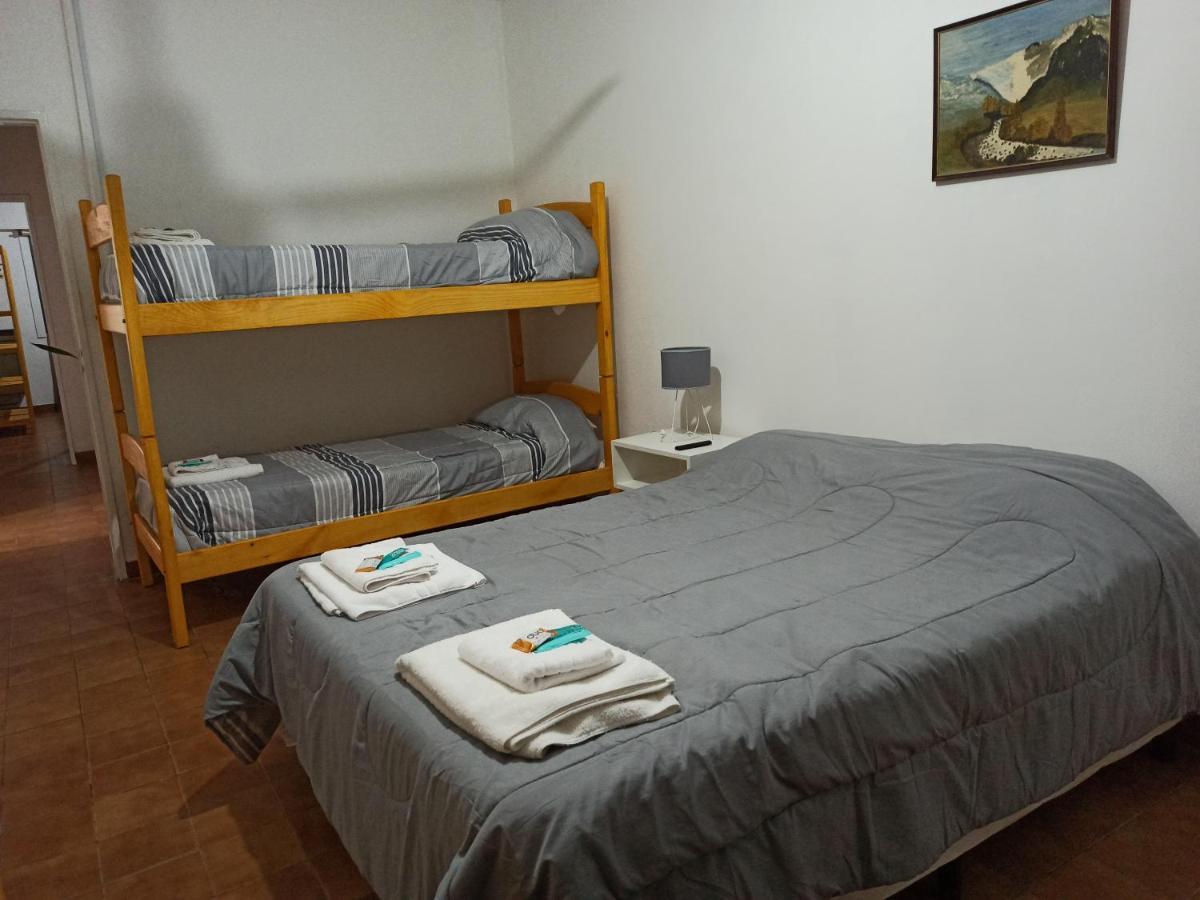 El Faro Hostel Puerto Madryn Extérieur photo