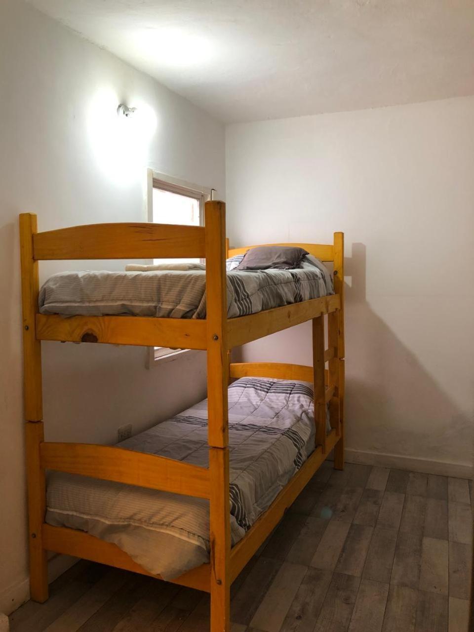 El Faro Hostel Puerto Madryn Extérieur photo