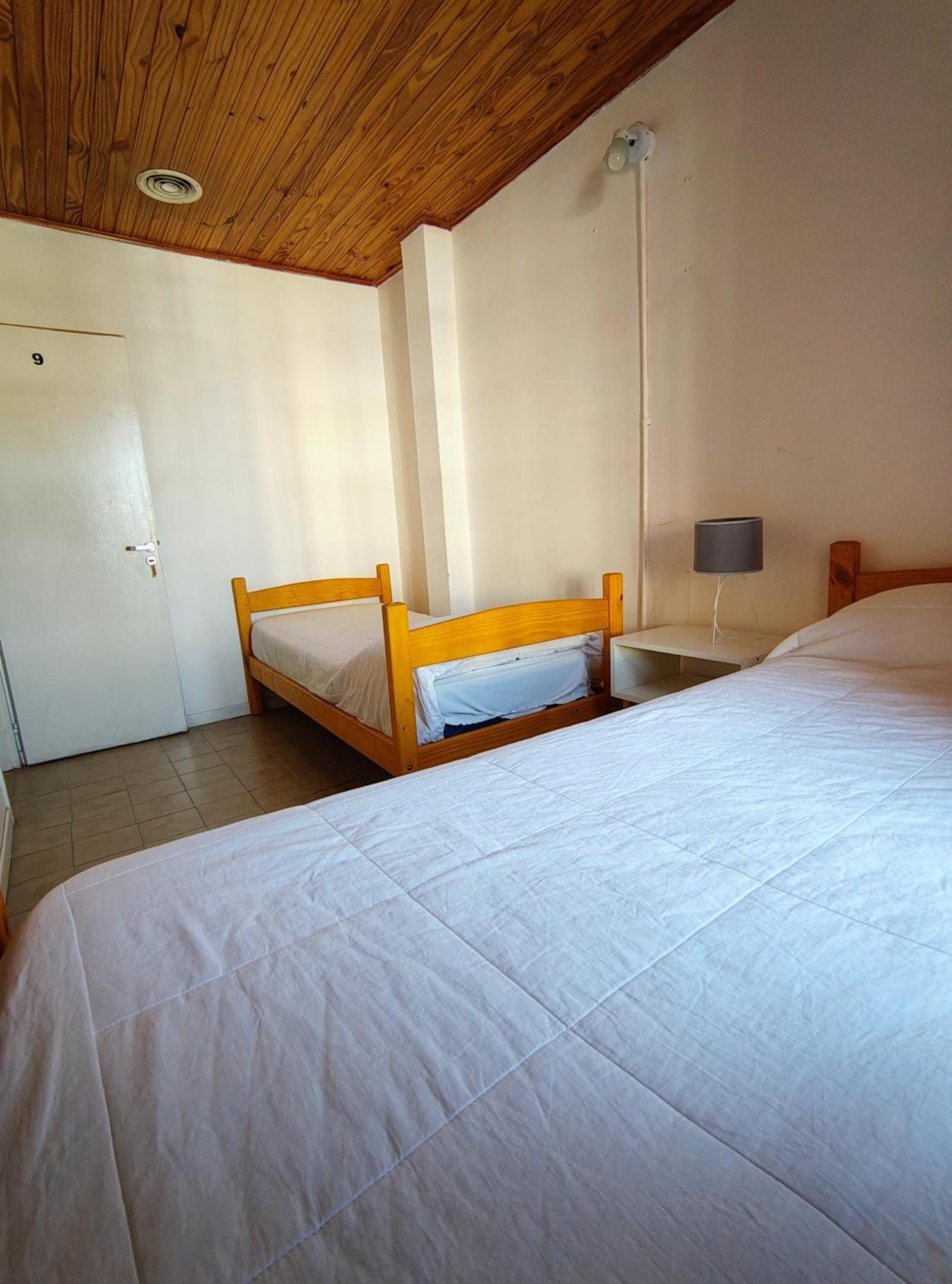 El Faro Hostel Puerto Madryn Extérieur photo